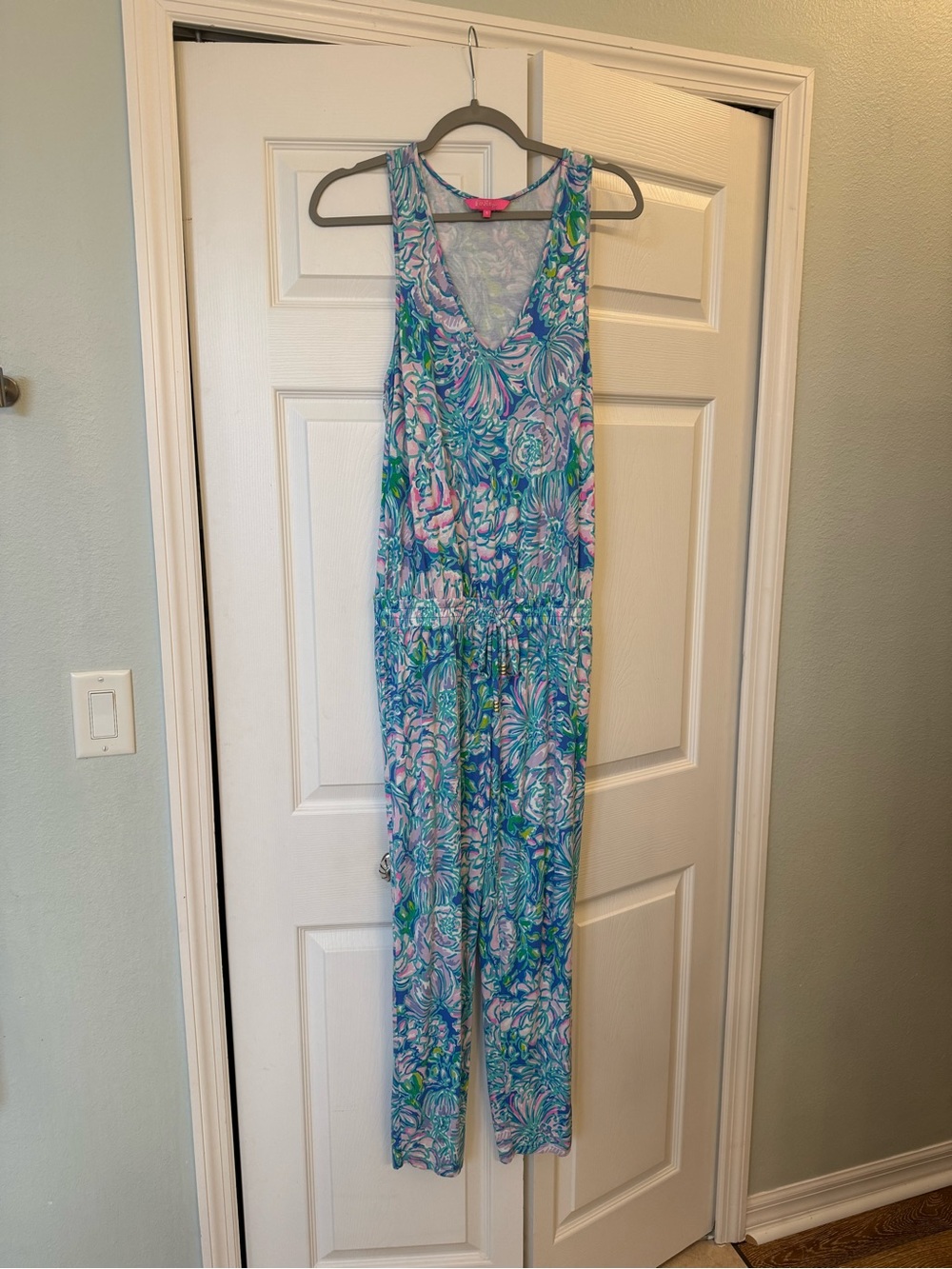 Lilly Pulitzer Paulina jumpsuit in full bloom size small - Picture 4 of 10